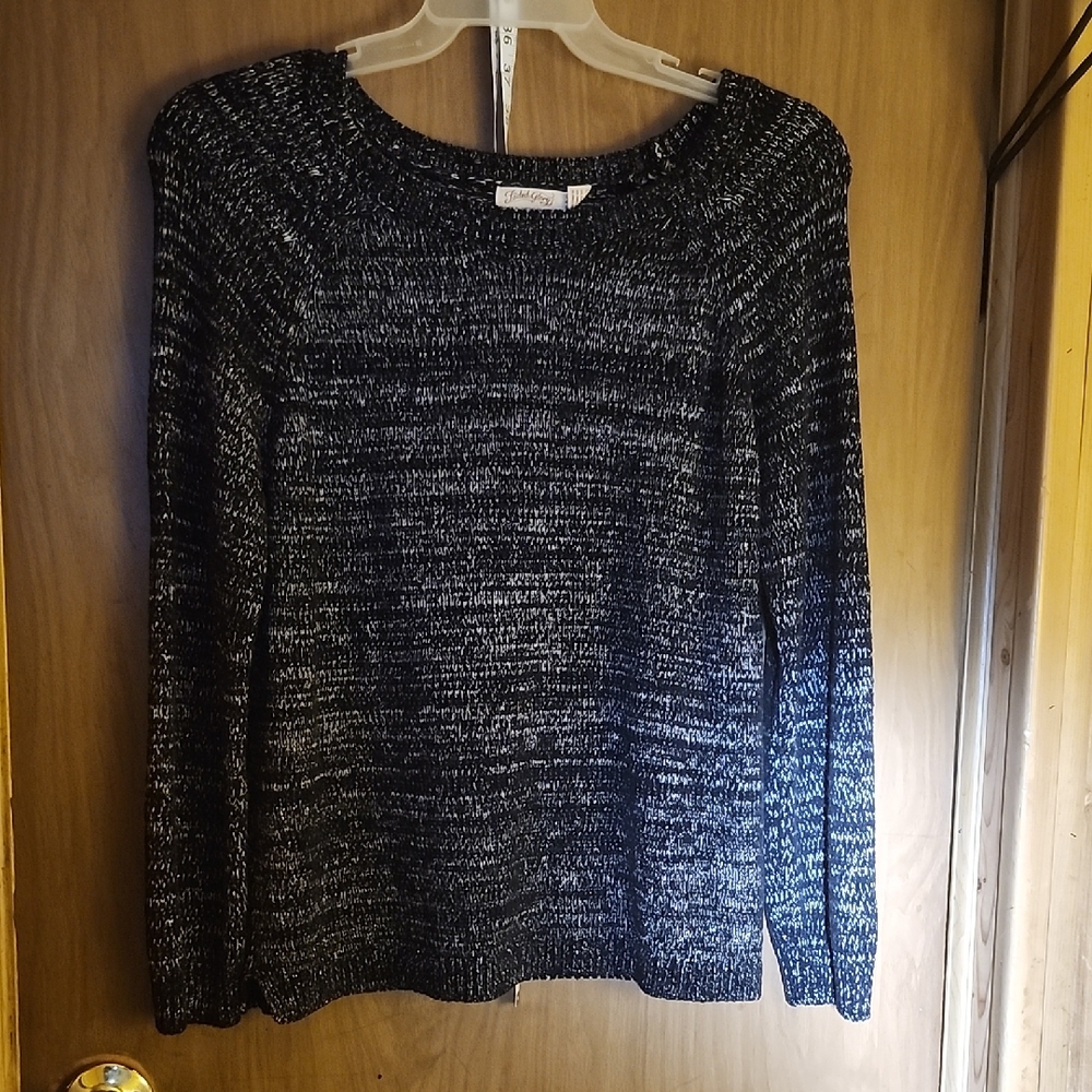 Faded Glory Black and White Crew Neck Sweater